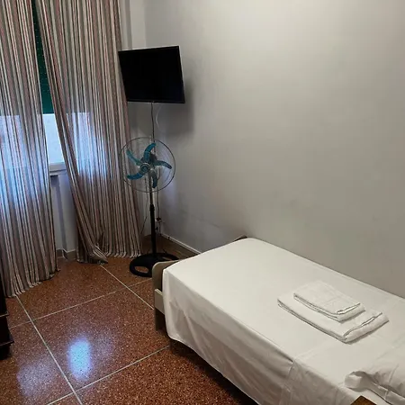 City Room 4 3* Piza